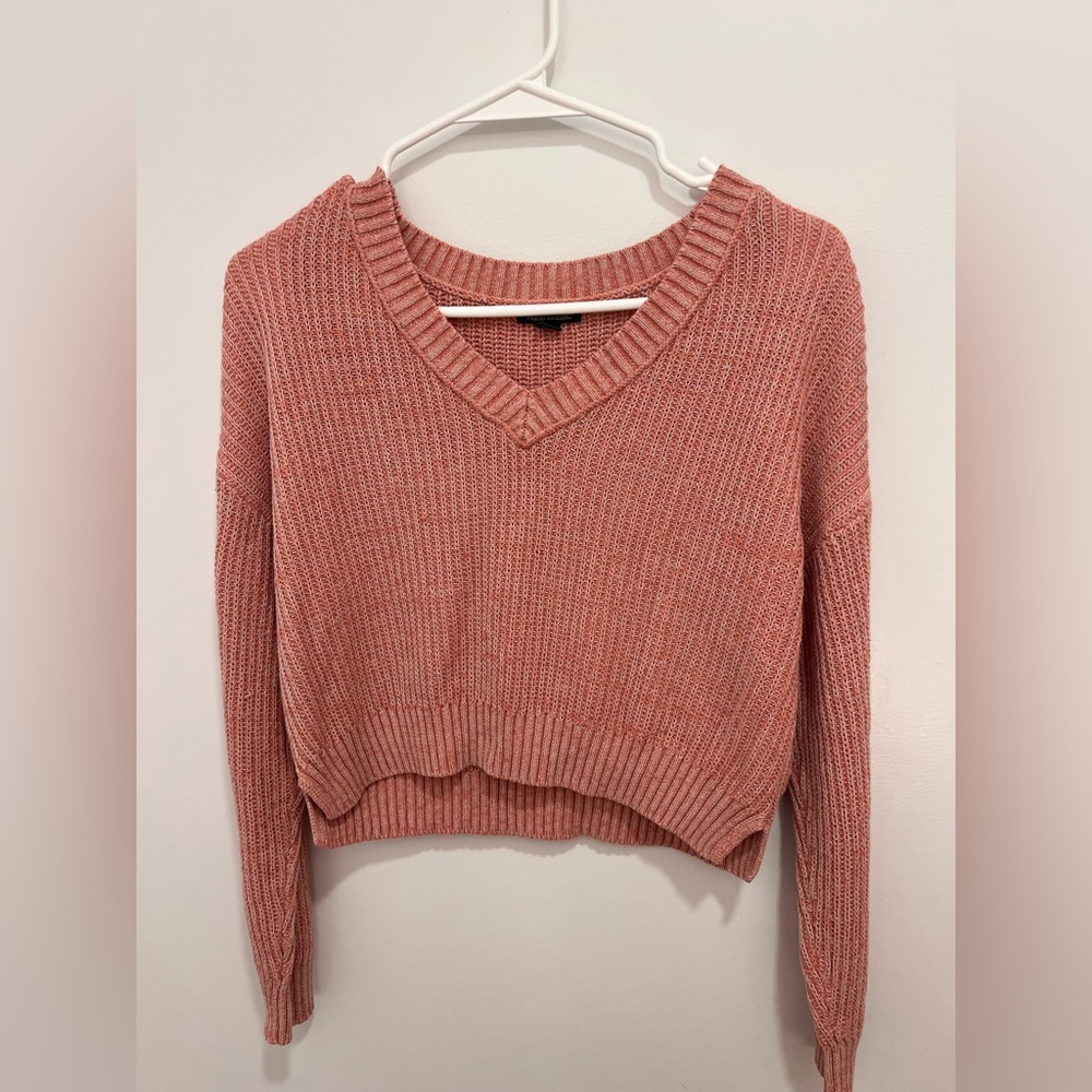 Small pink crop top sweater